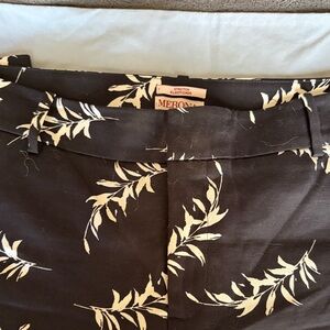 Merona Black & Cream Leaf Print Pants
